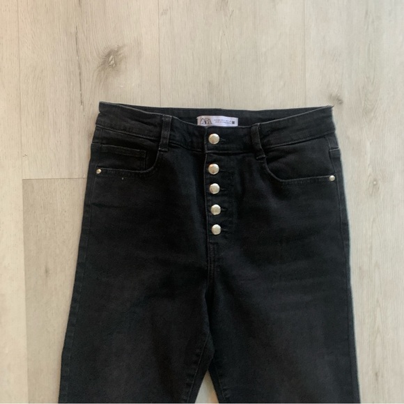 Zara Black Jeans‎ with 5 Buttons - Picture 3 of 12